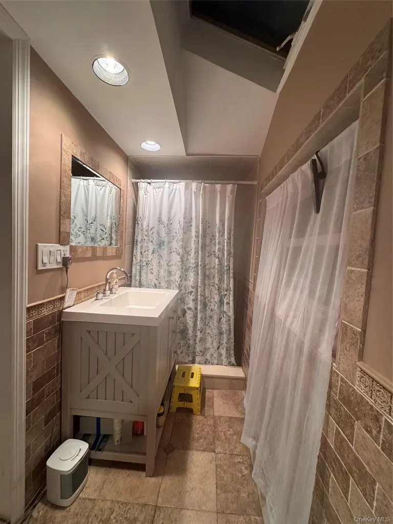 100 Kopf Road Bellmore NY 11710