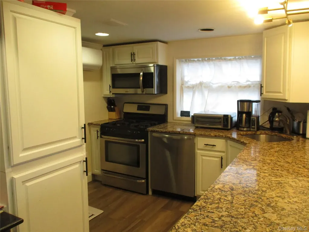 100 Kopf Road Bellmore NY 11710