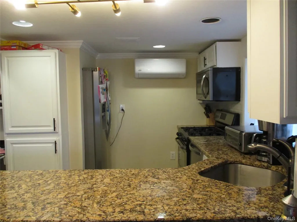 100 Kopf Road Bellmore NY 11710