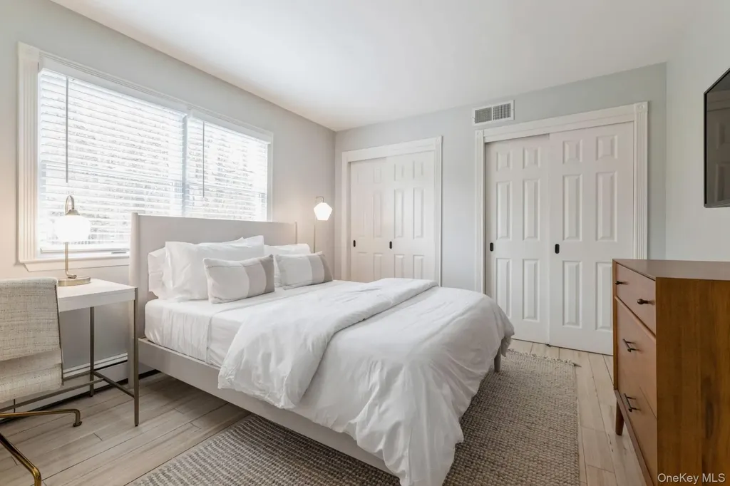 36 Charla Drive Southampton NY 11968