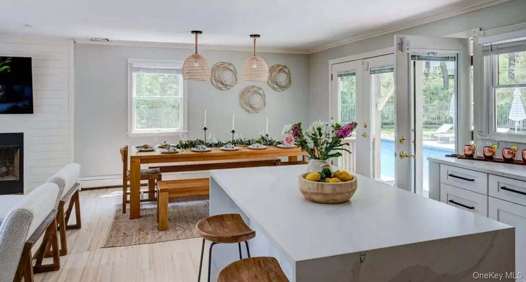 36 Charla Drive Southampton NY 11968