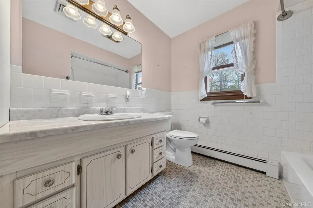 133 Blumel Road Middletown NY 10941