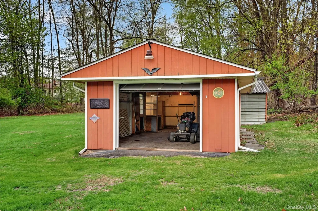 133 Blumel Road Middletown NY 10941