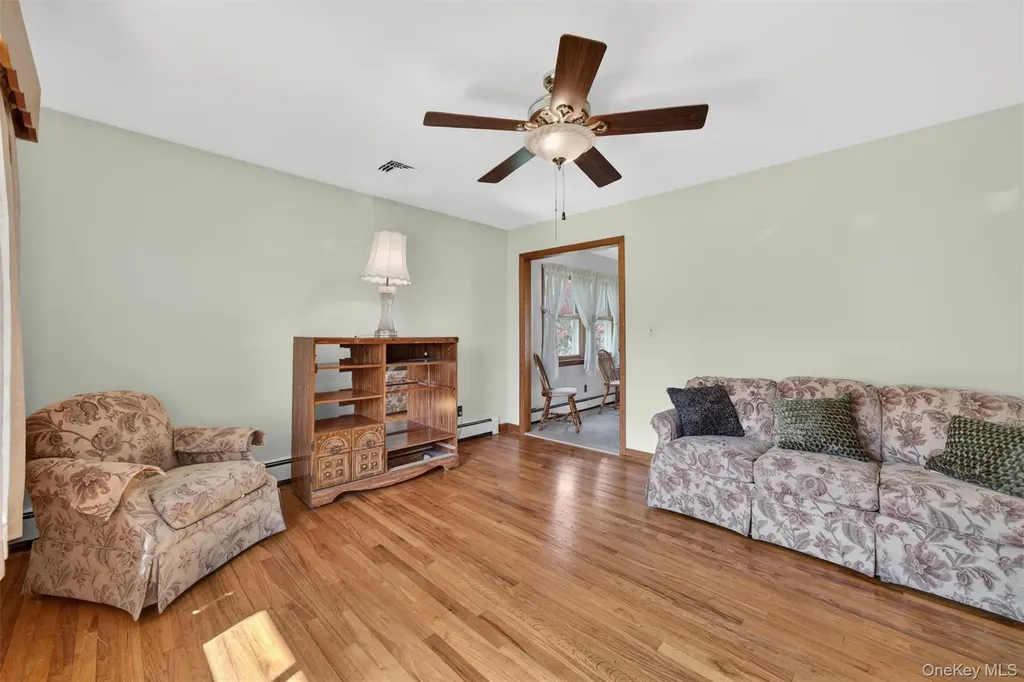 133 Blumel Road Middletown NY 10941