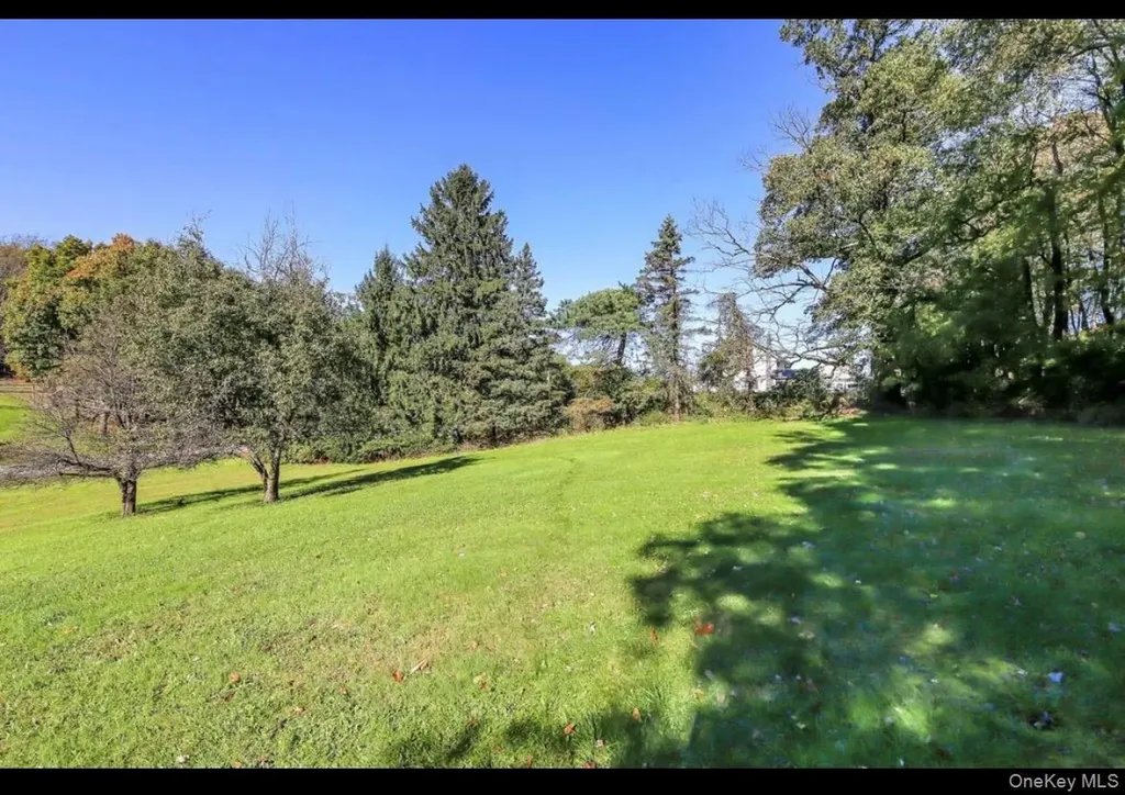 68 Whitford Road Westtown NY 10998