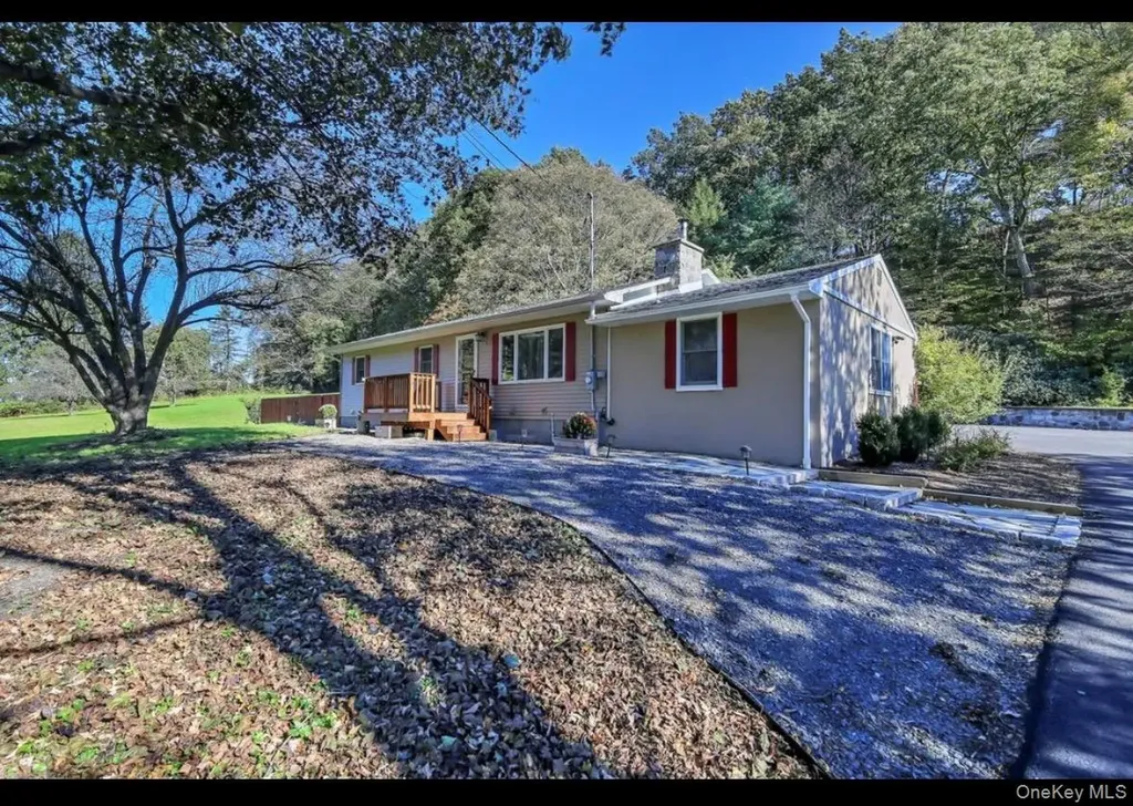68 Whitford Road Westtown NY 10998