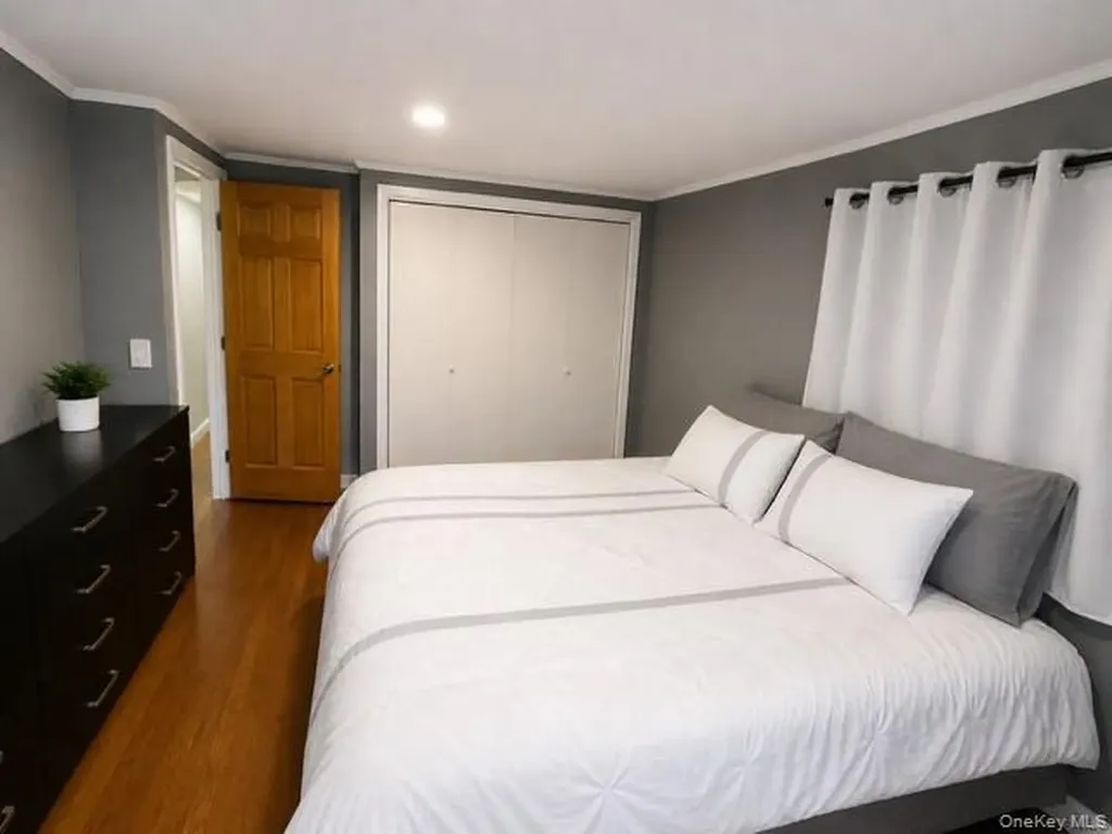 68 Whitford Road Westtown NY 10998