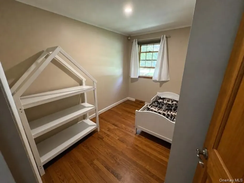68 Whitford Road Westtown NY 10998