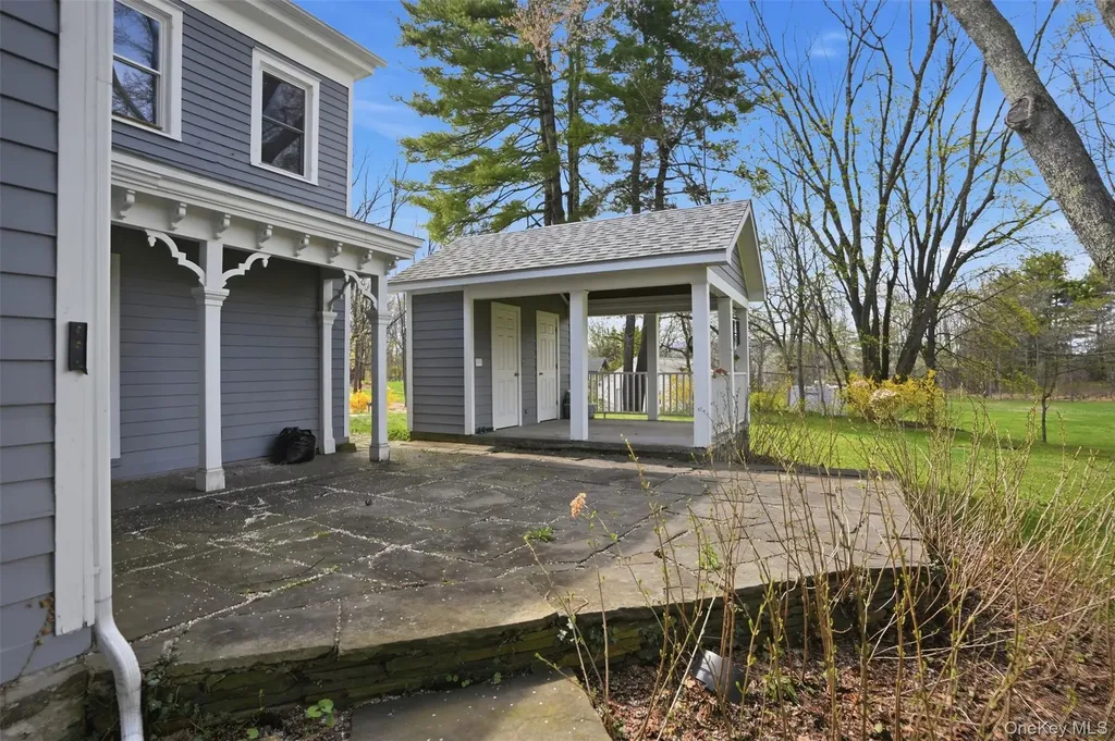 3408 Us Highway 209 Stone Ridge NY 12484