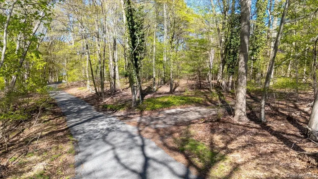 7 Spring Hill Nissequogue NY 11780