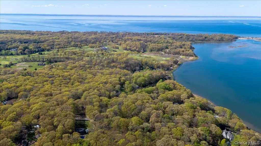 7 Spring Hill Nissequogue NY 11780