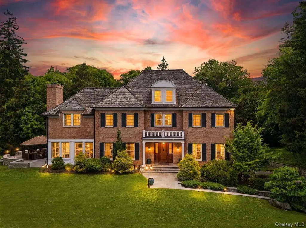 2 Heathcote Drive Mount Kisco NY 10549