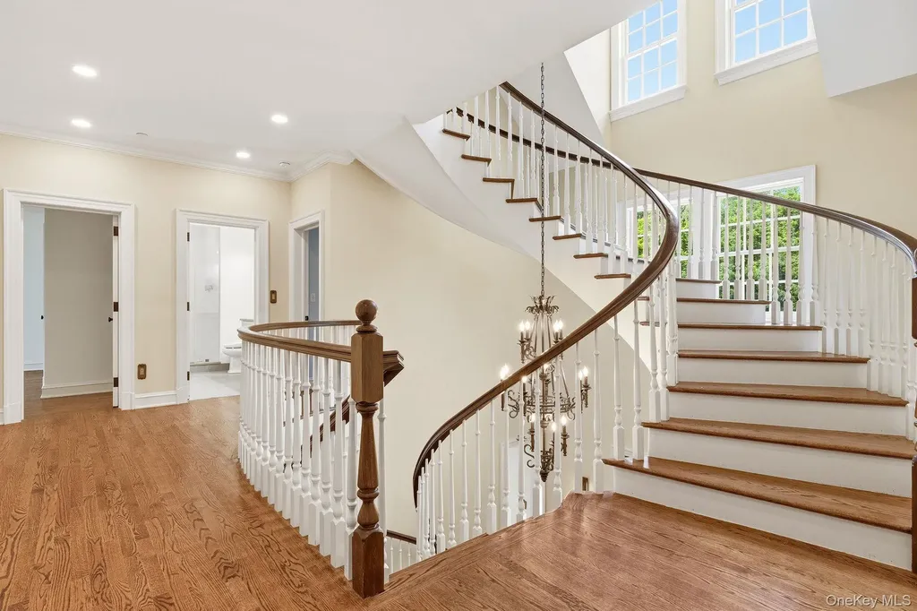 2 Heathcote Drive Mount Kisco NY 10549