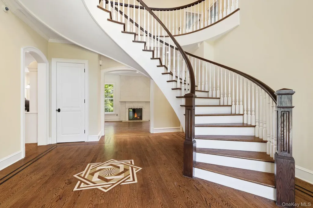 2 Heathcote Drive Mount Kisco NY 10549