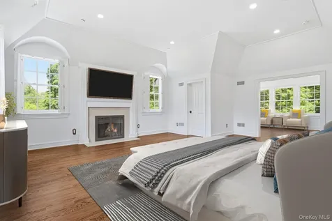 2 Heathcote Drive Mount Kisco NY 10549