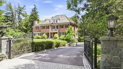 2 Heathcote Drive Mount Kisco NY 10549