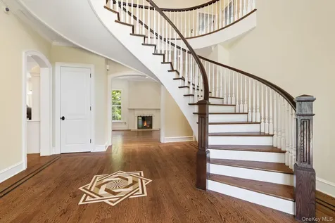 2 Heathcote Drive Mount Kisco NY 10549