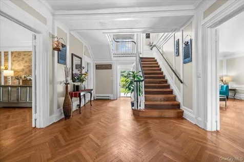 9 Frederick Place Mount Vernon NY 10552