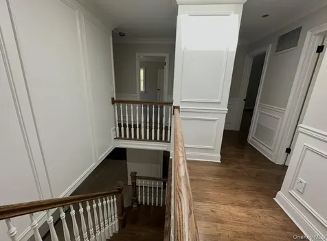 2068 Lansing Place Muttontown NY 11791