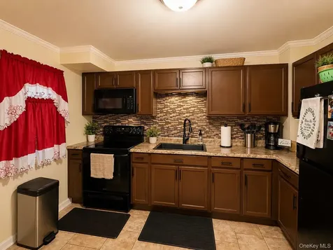 22 Bement Avenue Poughkeepsie NY 12601