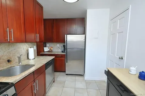 111 E Hartsdale Avenue Hartsdale NY 10530
