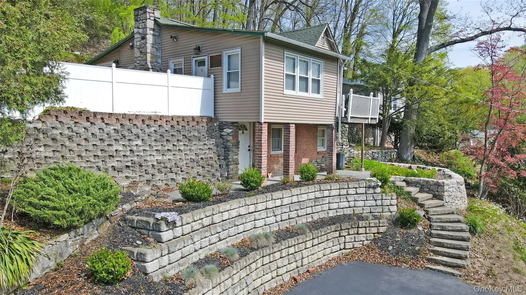22 Harper Street Lake Peekskill NY 10537