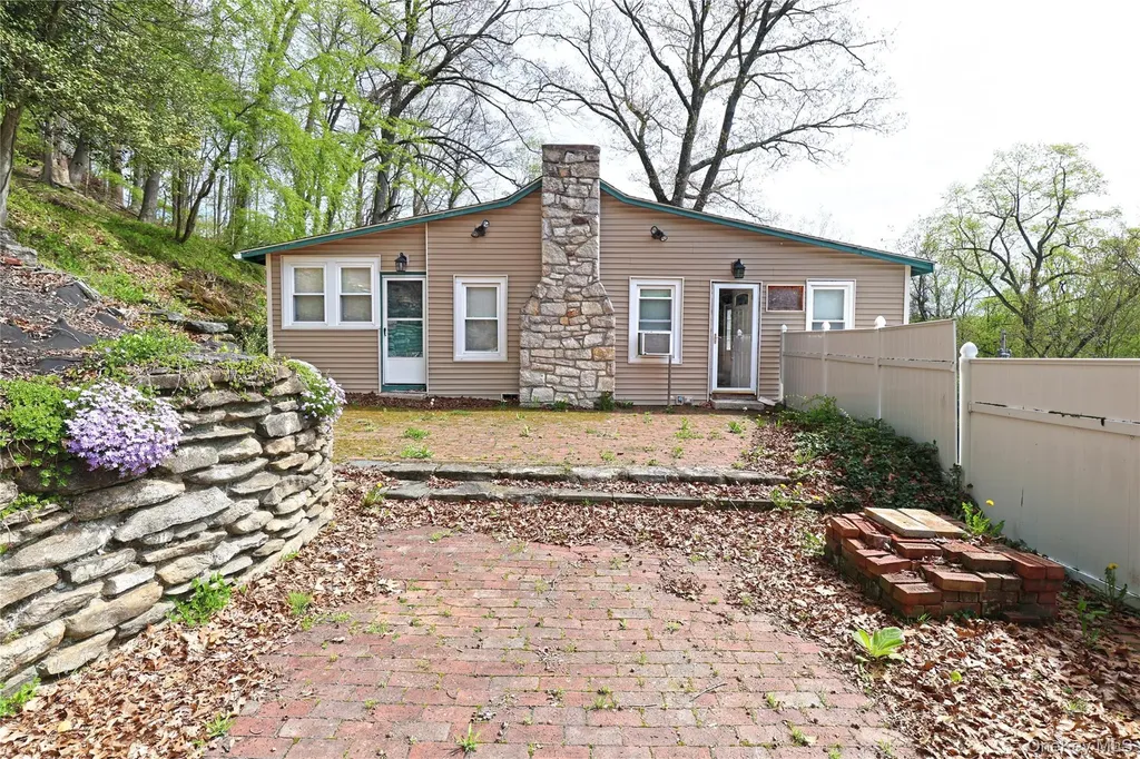 22 Harper Street Lake Peekskill NY 10537