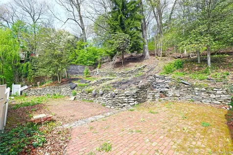 22 Harper Street Lake Peekskill NY 10537