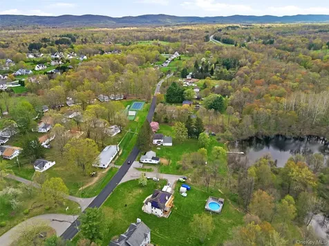 199 Old Sylvan Lake Road Hopewell Junction NY 12533