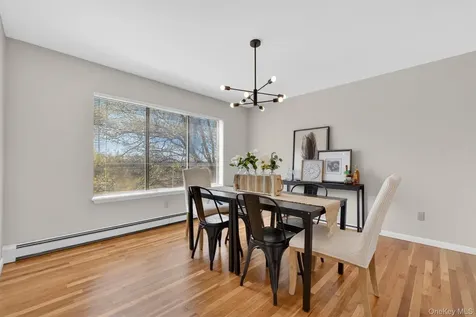 7 Chardonnay Road Cortlandt Manor NY 10567