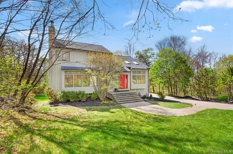 7 Chardonnay Road Cortlandt Manor NY 10567