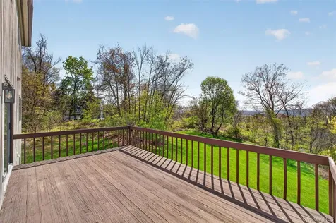 7 Chardonnay Road Cortlandt Manor NY 10567