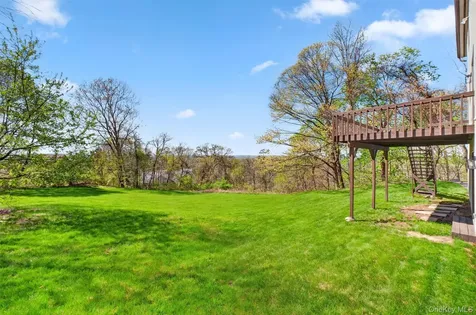 7 Chardonnay Road Cortlandt Manor NY 10567