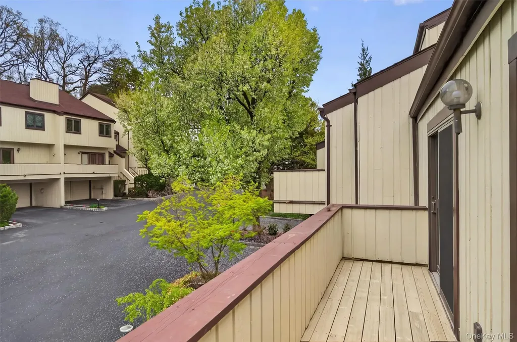 5 Bannock Court Suffern NY 10901