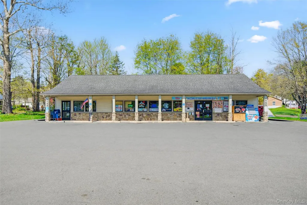 1759 State Route 209 Wurtsboro NY 12790