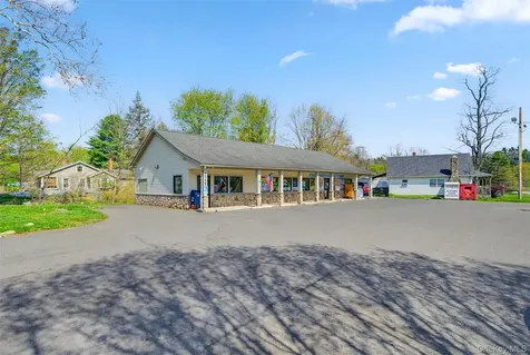 1759 State Route 209 Wurtsboro NY 12790