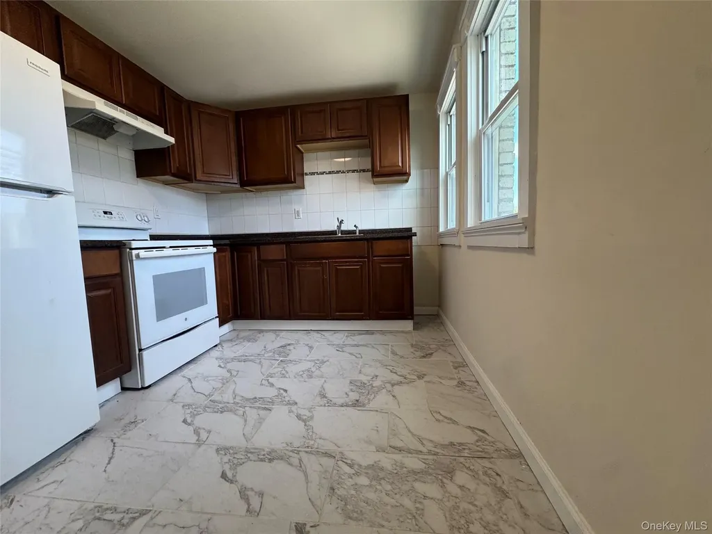 284 Main Street Beacon NY 12508
