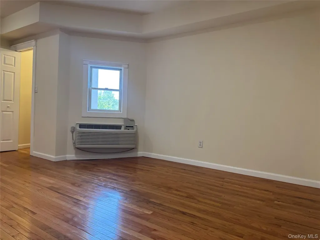 284 Main Street Beacon NY 12508