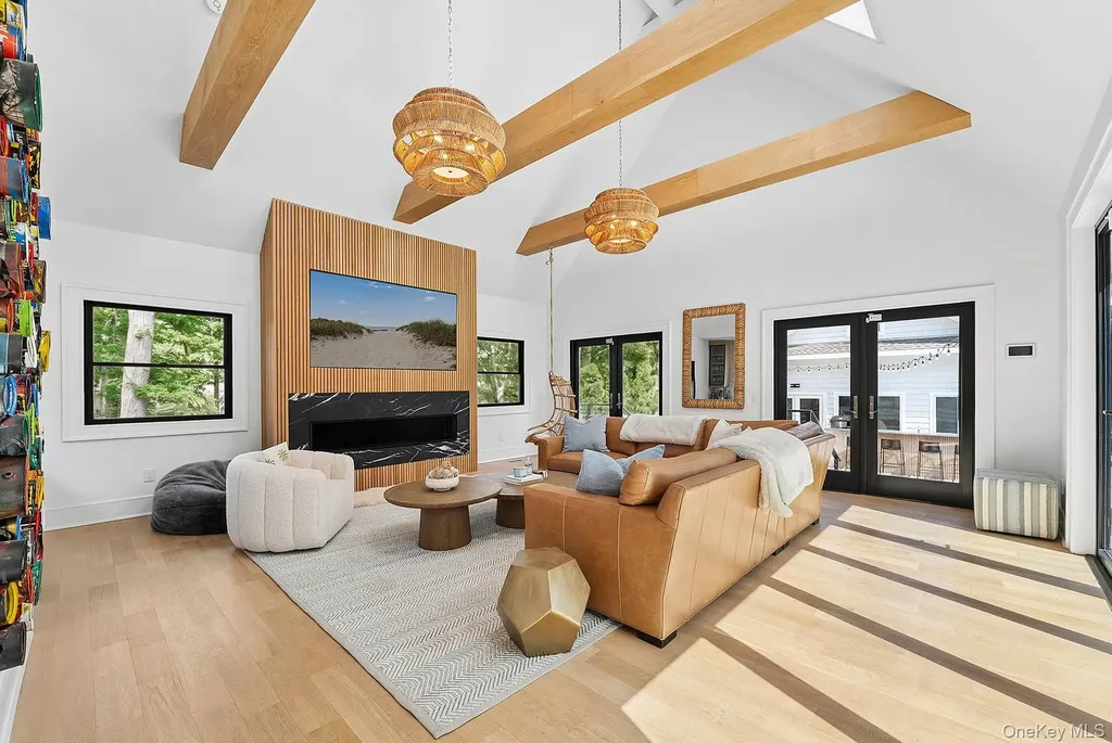 1 Fox Crossing Sag Harbor NY 11963