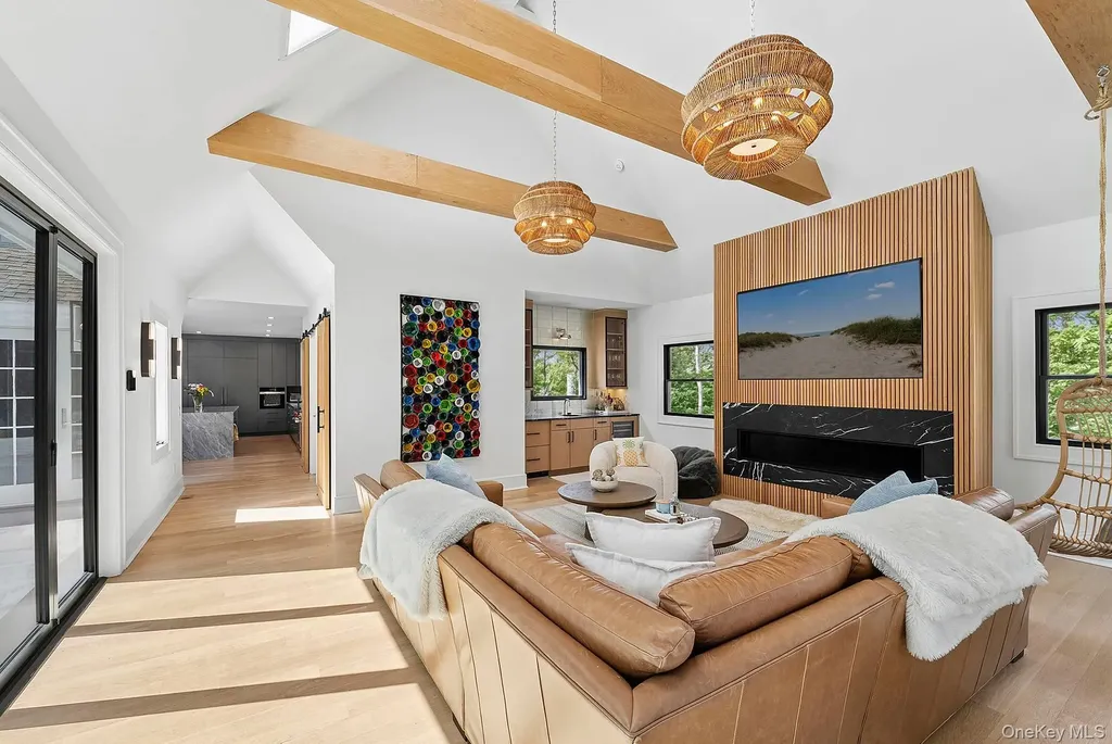 1 Fox Crossing Sag Harbor NY 11963