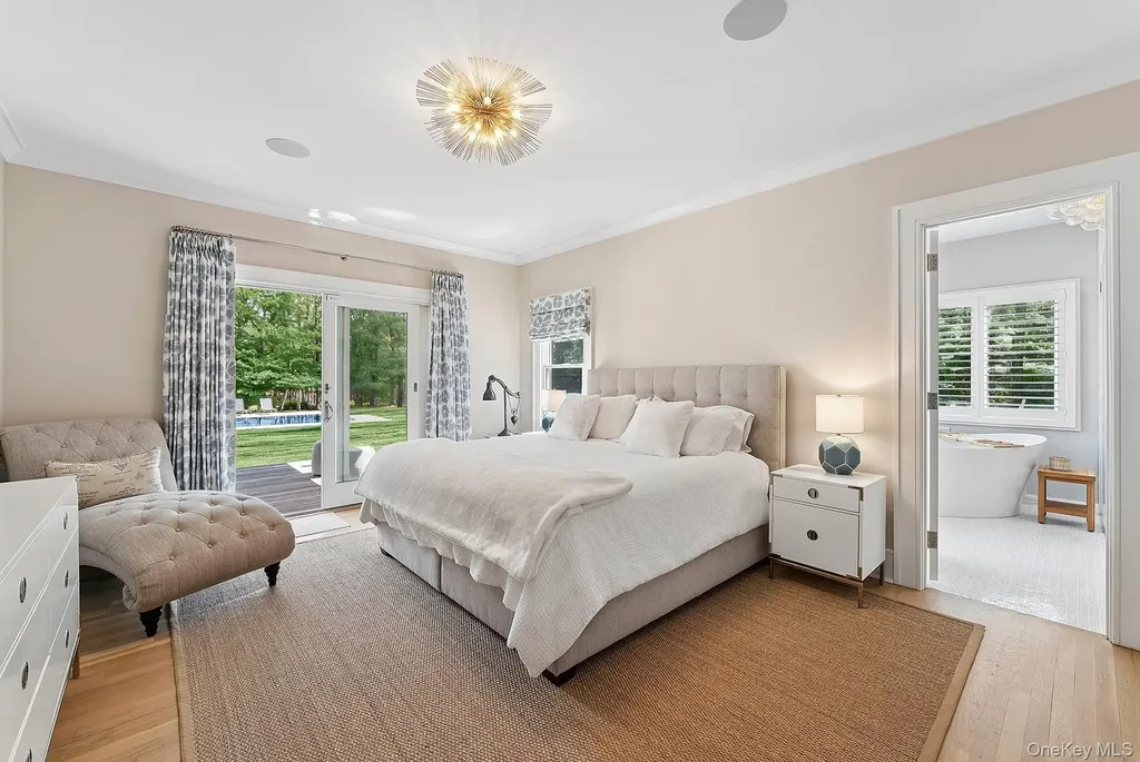 1 Fox Crossing Sag Harbor NY 11963