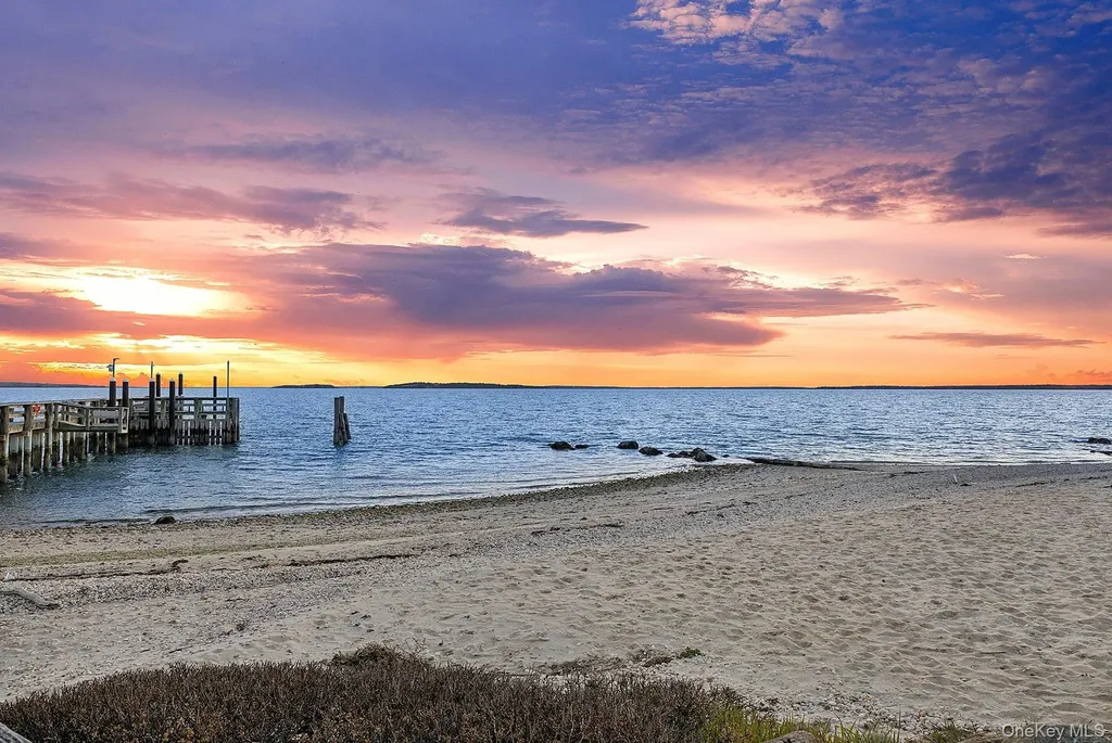 1 Fox Crossing Sag Harbor NY 11963