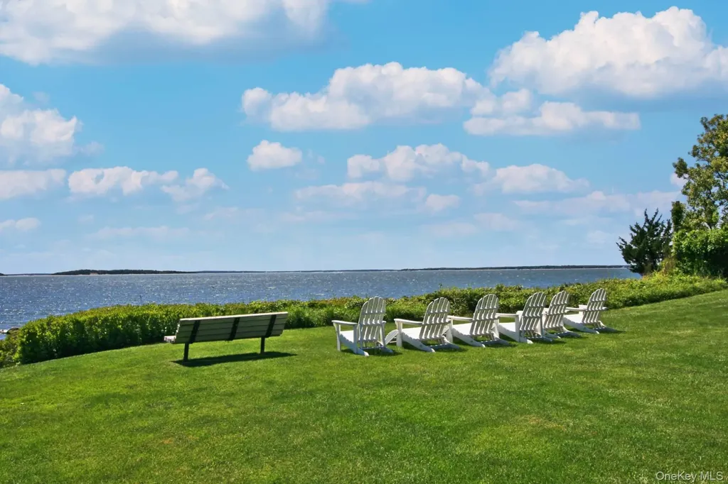 1 Fox Crossing Sag Harbor NY 11963
