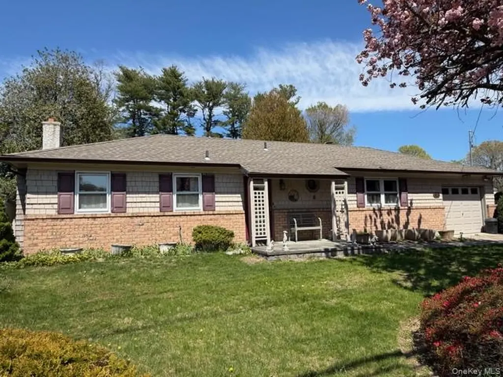 99 Convent Road Syosset NY 11791