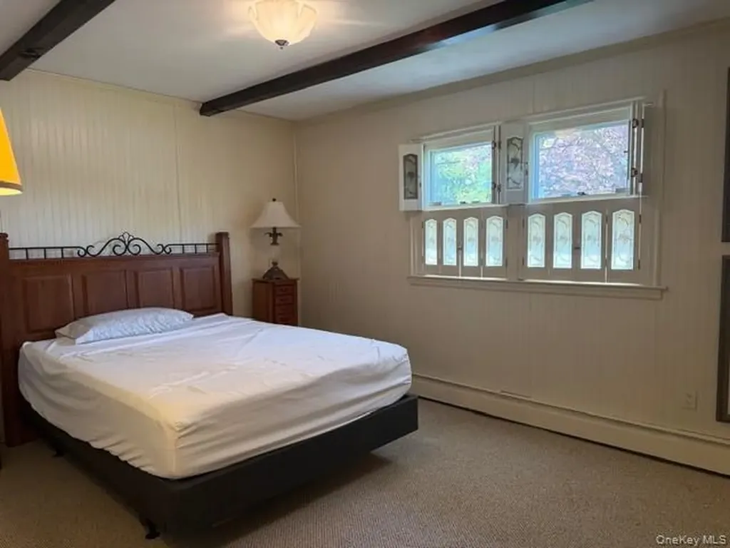 99 Convent Road Syosset NY 11791