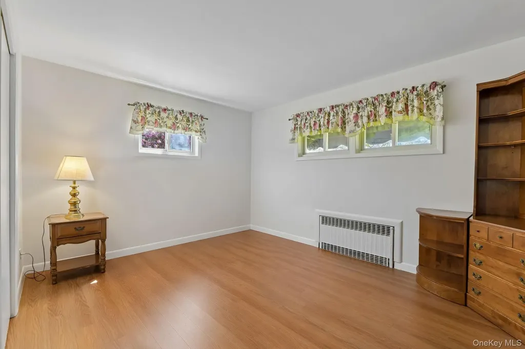 39 Shebar Drive Islip NY 11751