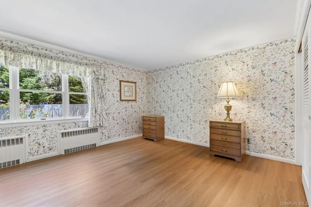 39 Shebar Drive Islip NY 11751