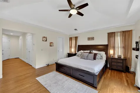 74 Dogwood Lane Pleasantville NY 10570