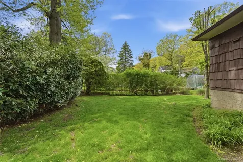 25 Sherwood Drive Larchmont NY 10538