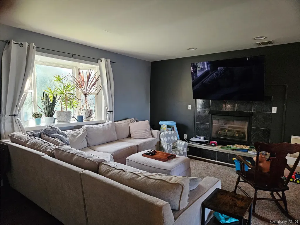 35 Maple Avenue Chester NY 10918